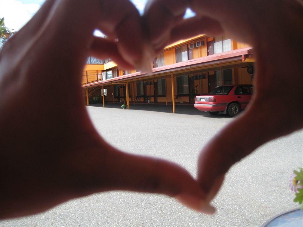 Ambassador Motel Rockhampton Buitenkant foto